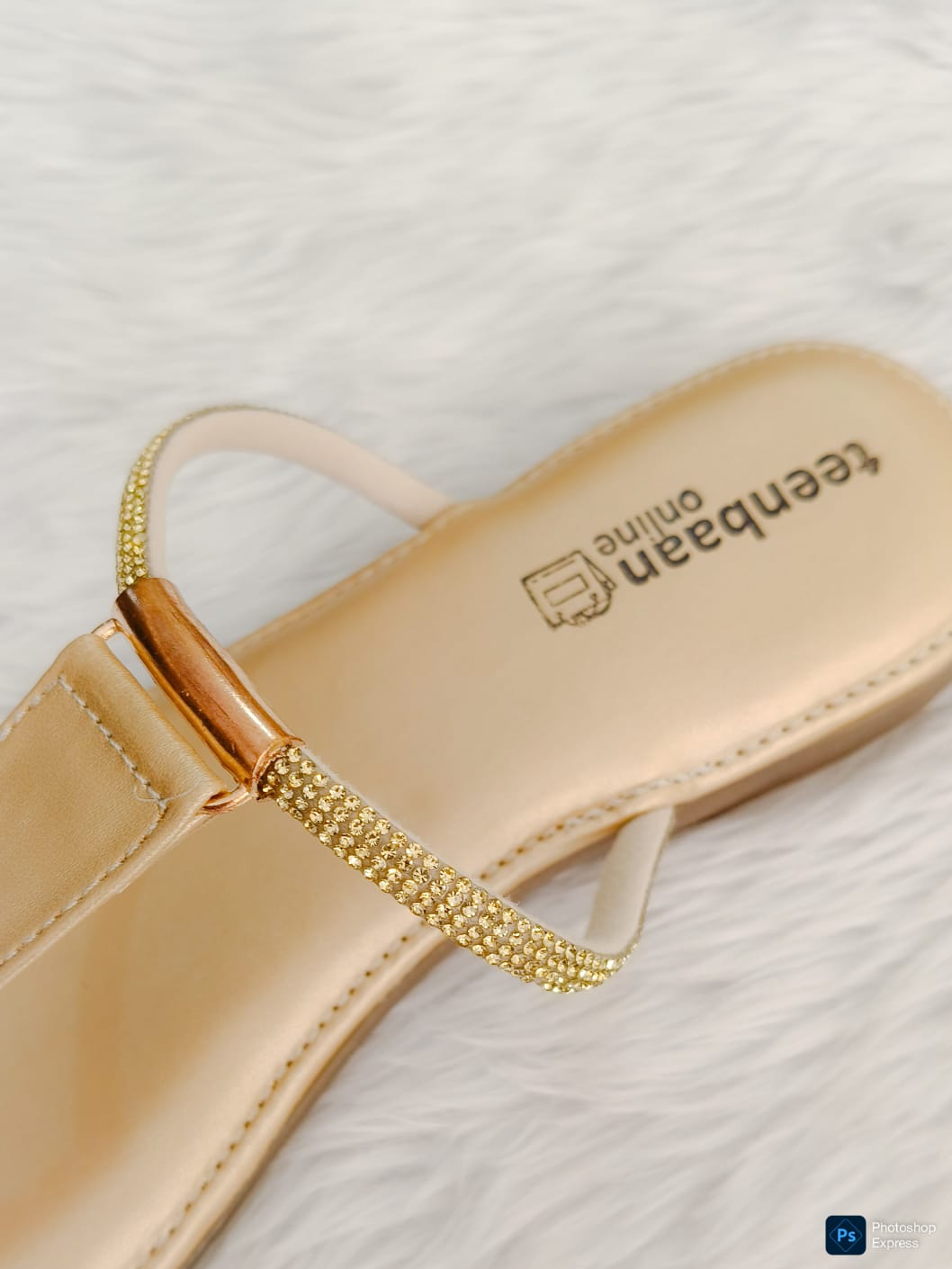 Glittering T Slippers