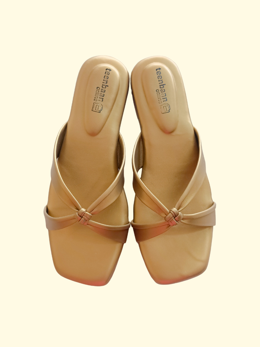 Wire Knot Flip-Flop