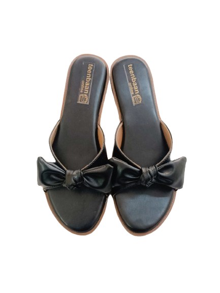 Classy Bow Flip