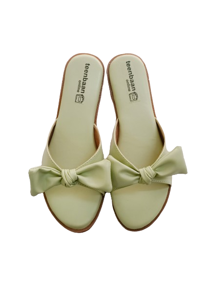 Classy Bow Flip