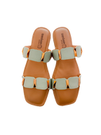 Two-Tone Flip Flops