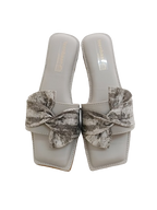 Classy Flip-Flop