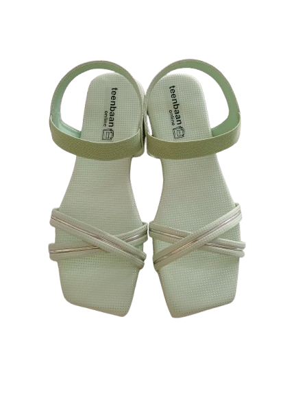 Dot Shining Sandals