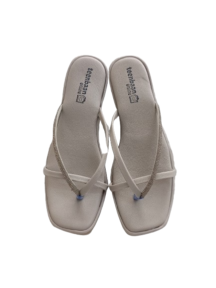 Bridal Diamond Flat