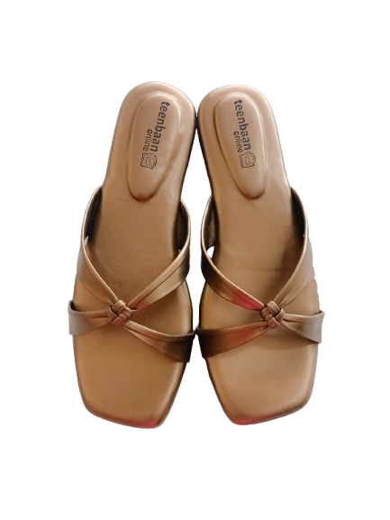 Wire Knot Flip-Flop