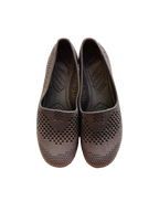 Beige Rubber Shoe