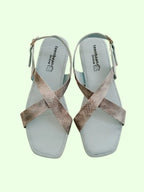 Twinkle Cross sandal’s