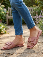 Gleam Knot Flip-Flop