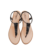 teenbaan sandals