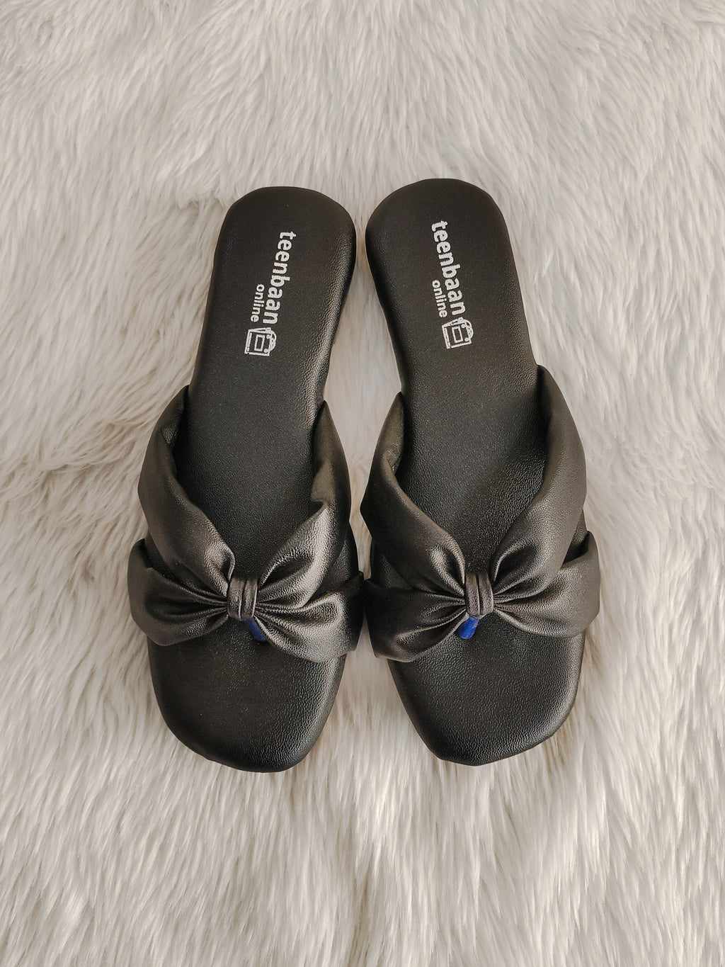 Blush Knot Flip-Flop