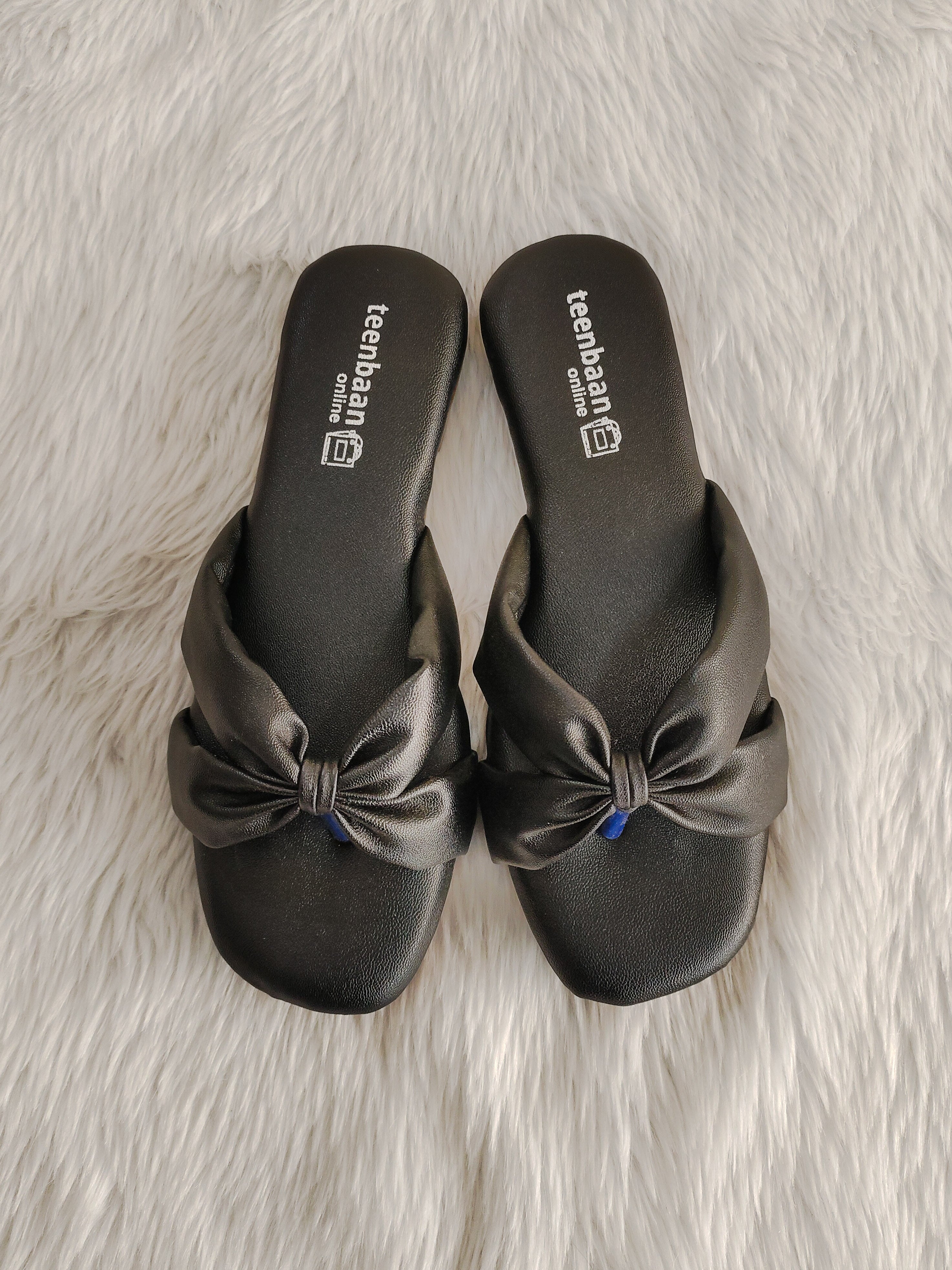 Blush Knot Flip-Flop