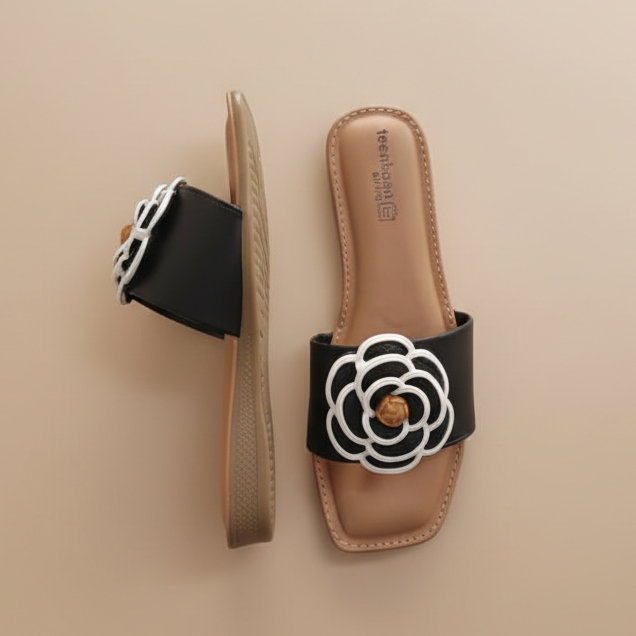 Aura Bloom Flip-Flop