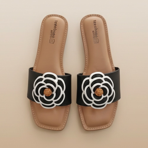 Aura Bloom Flip-Flop