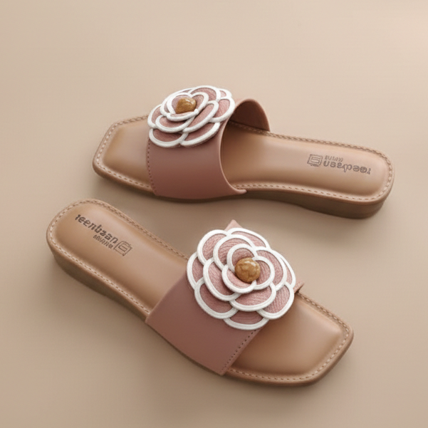 Aura Bloom Flip-Flop