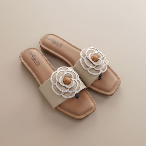 Aura Bloom Flip-Flop