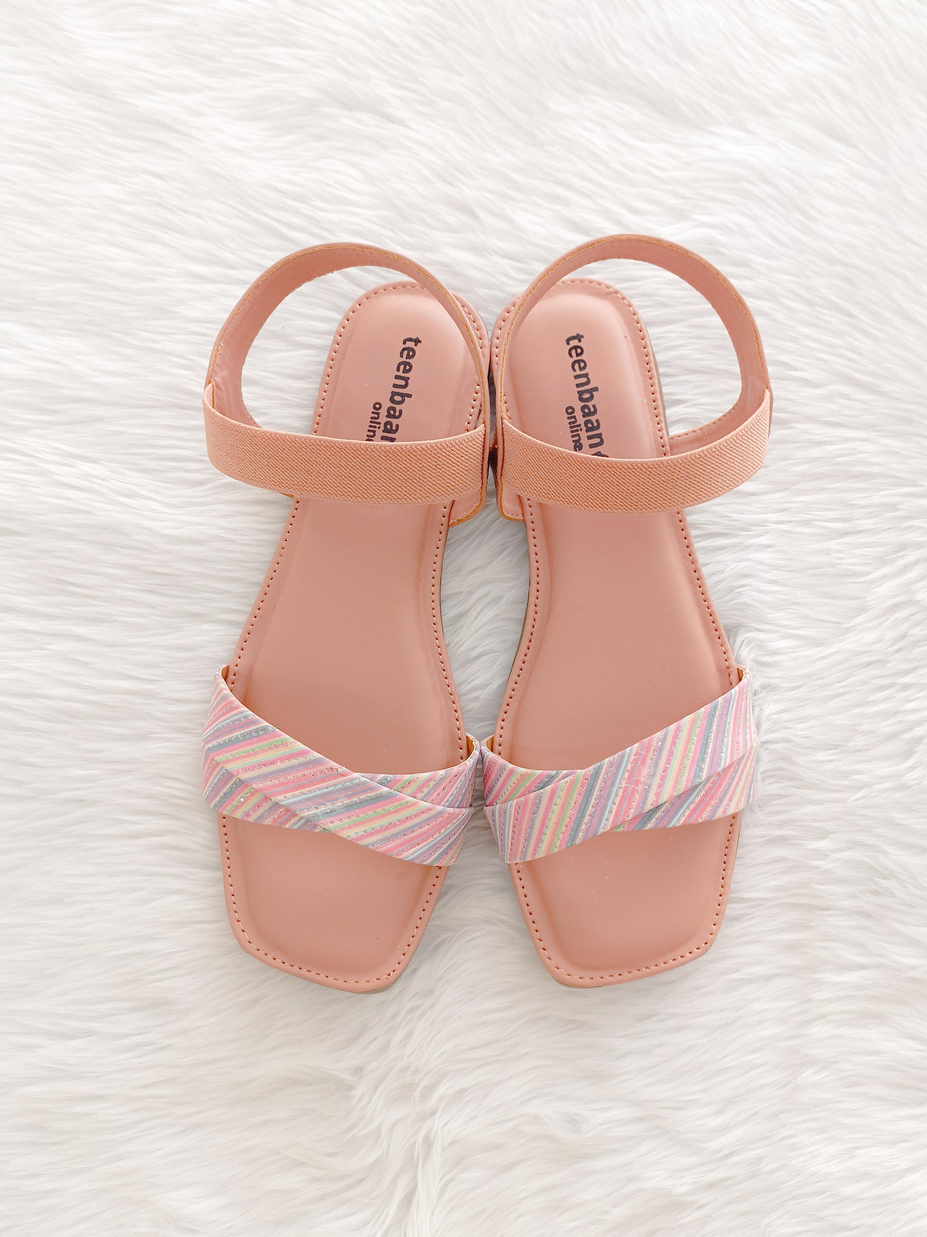 women sandals