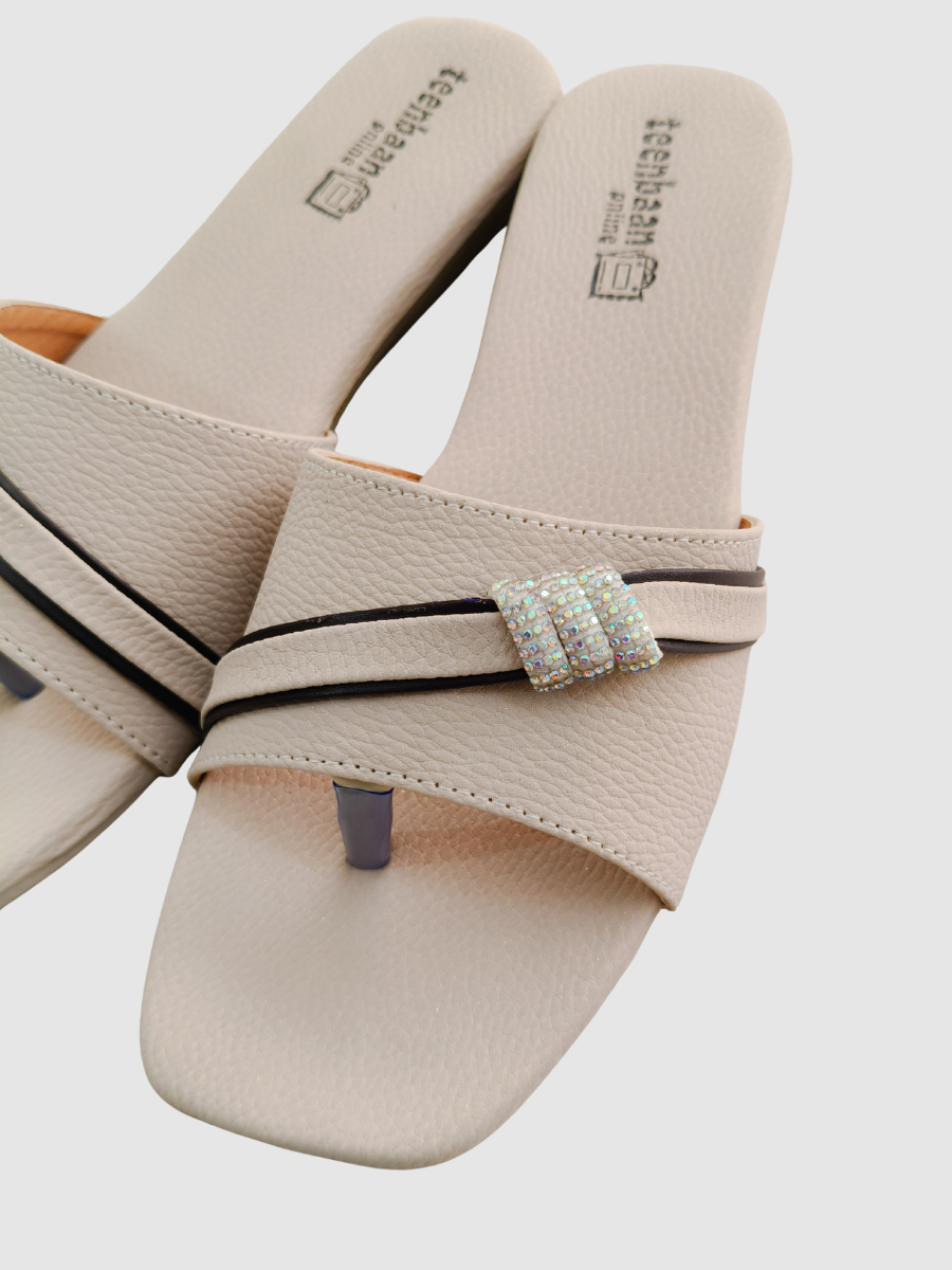Nova Ring Flip-Flop